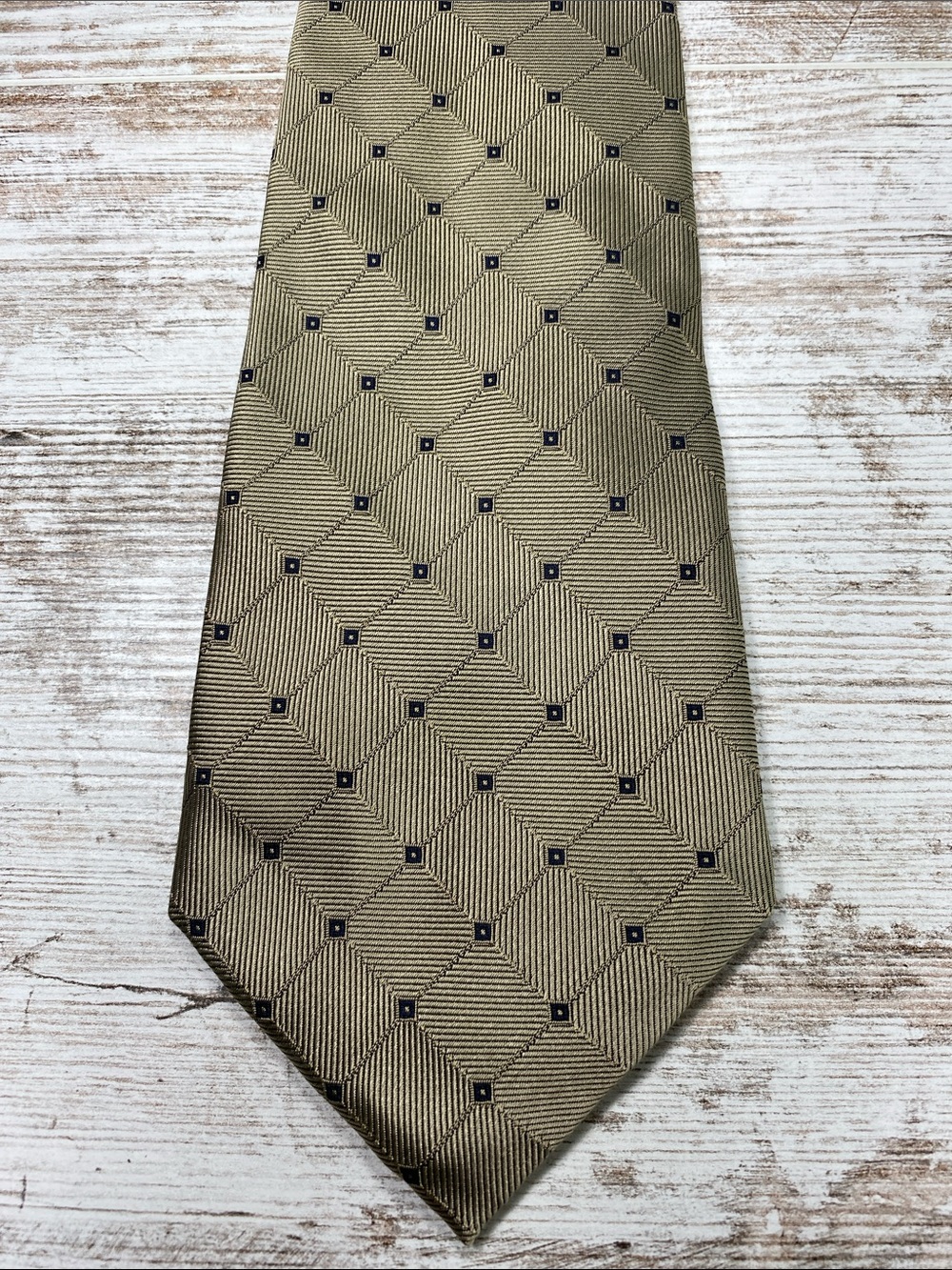 Woodward Men’s Necktie Tan Taupe Navy Geometric Diamond Pattern 58x4